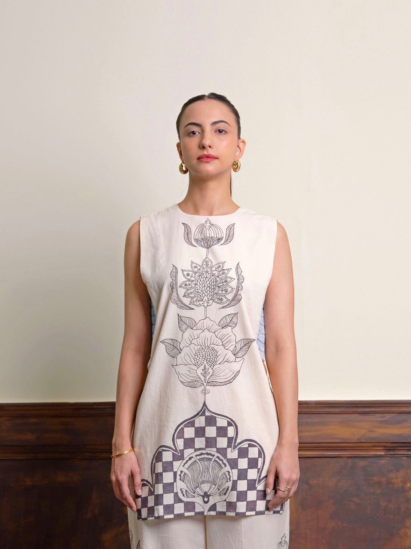 Scribbled in Threads Top