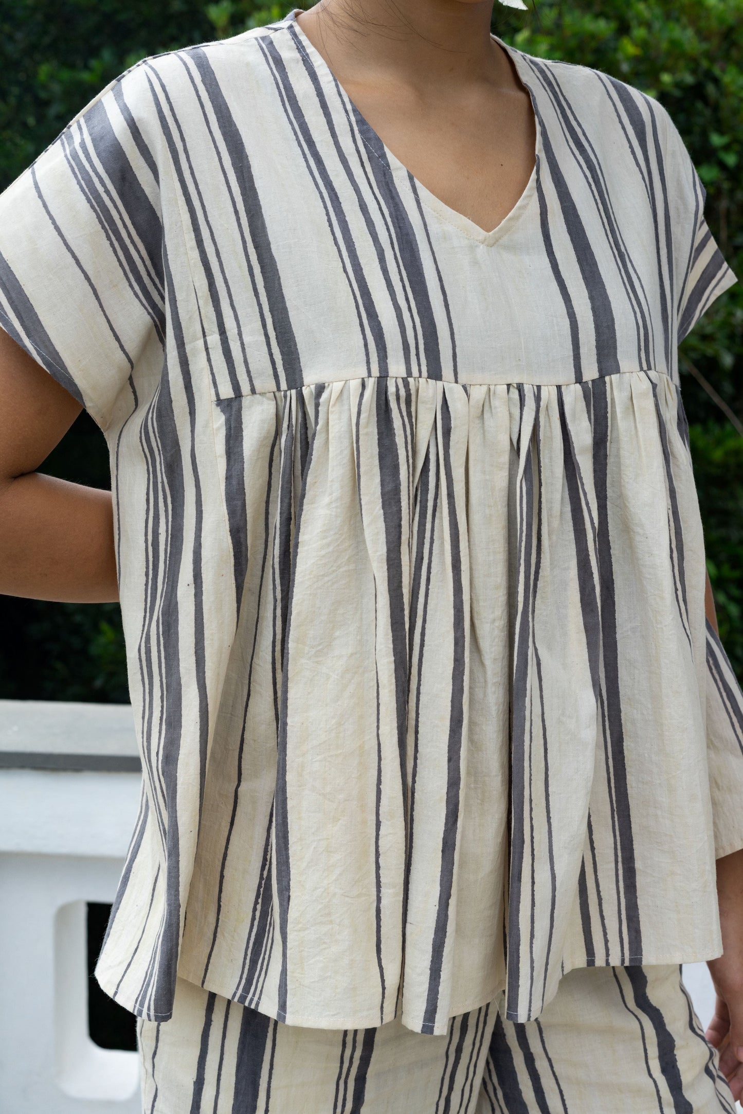 Not-so-straight Blouse