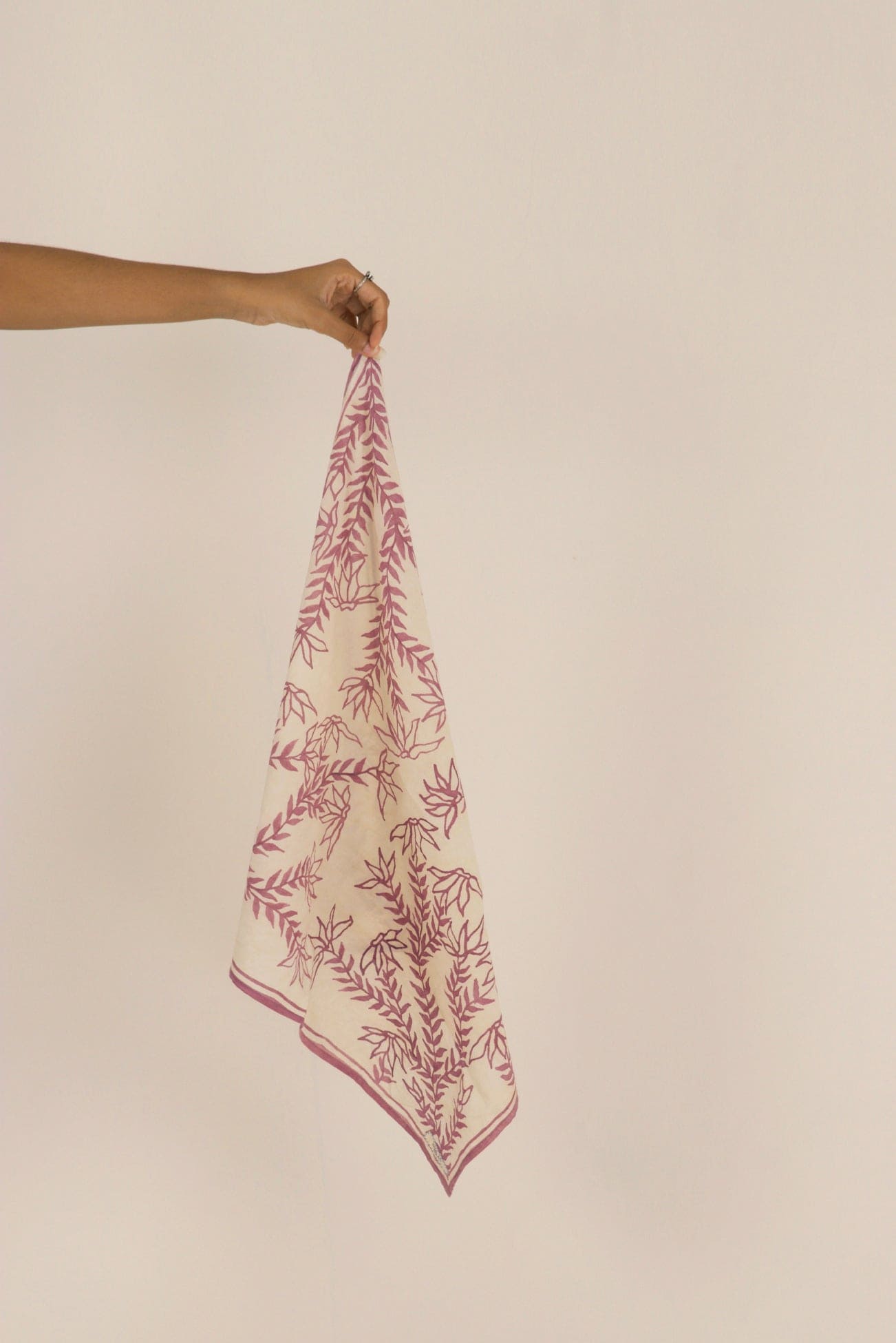 Dalhia Scarf